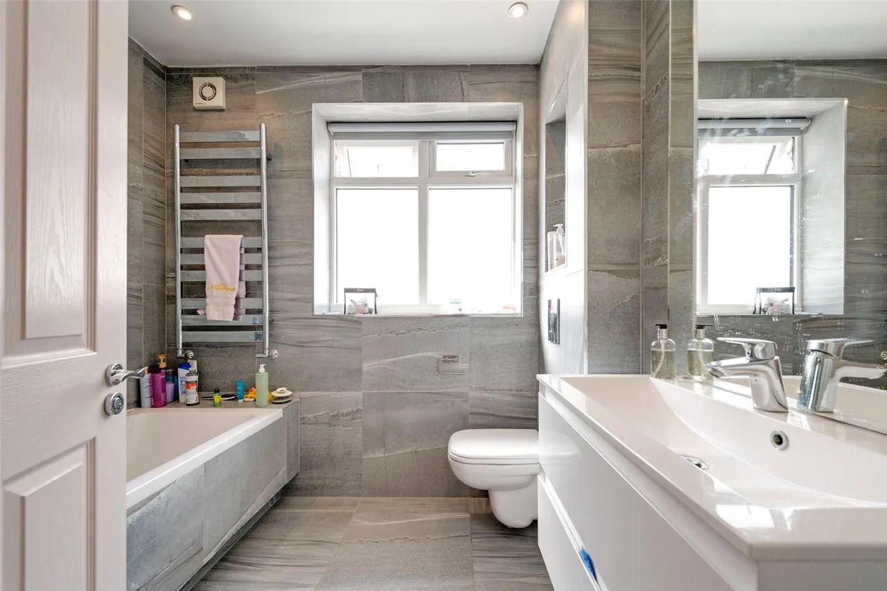 6 bed house for sale — The Ridgeway, London, NW11
