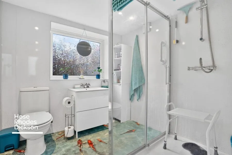 Landguard Road, Shanklin, PO37, photo 9