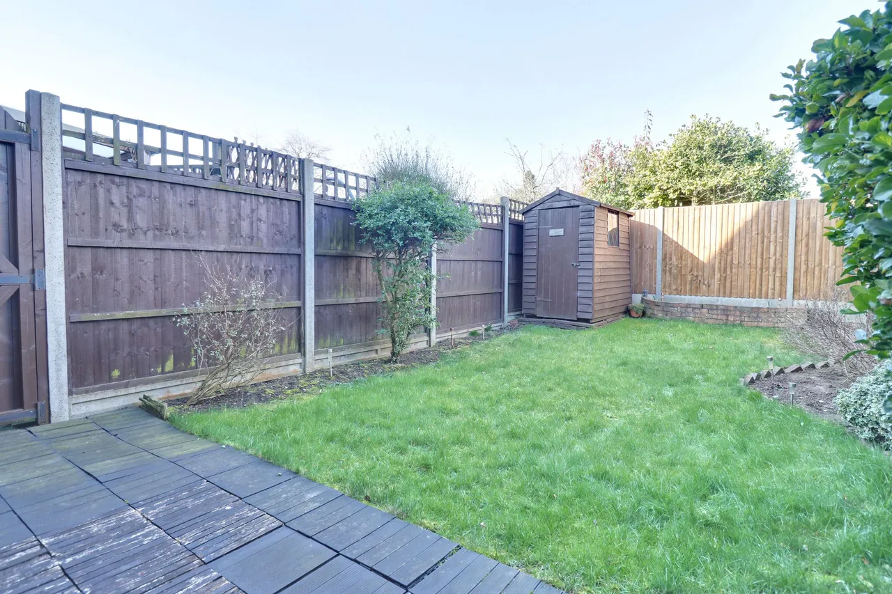 Beehive Court, Hatfield Heath, CM22, photo 3