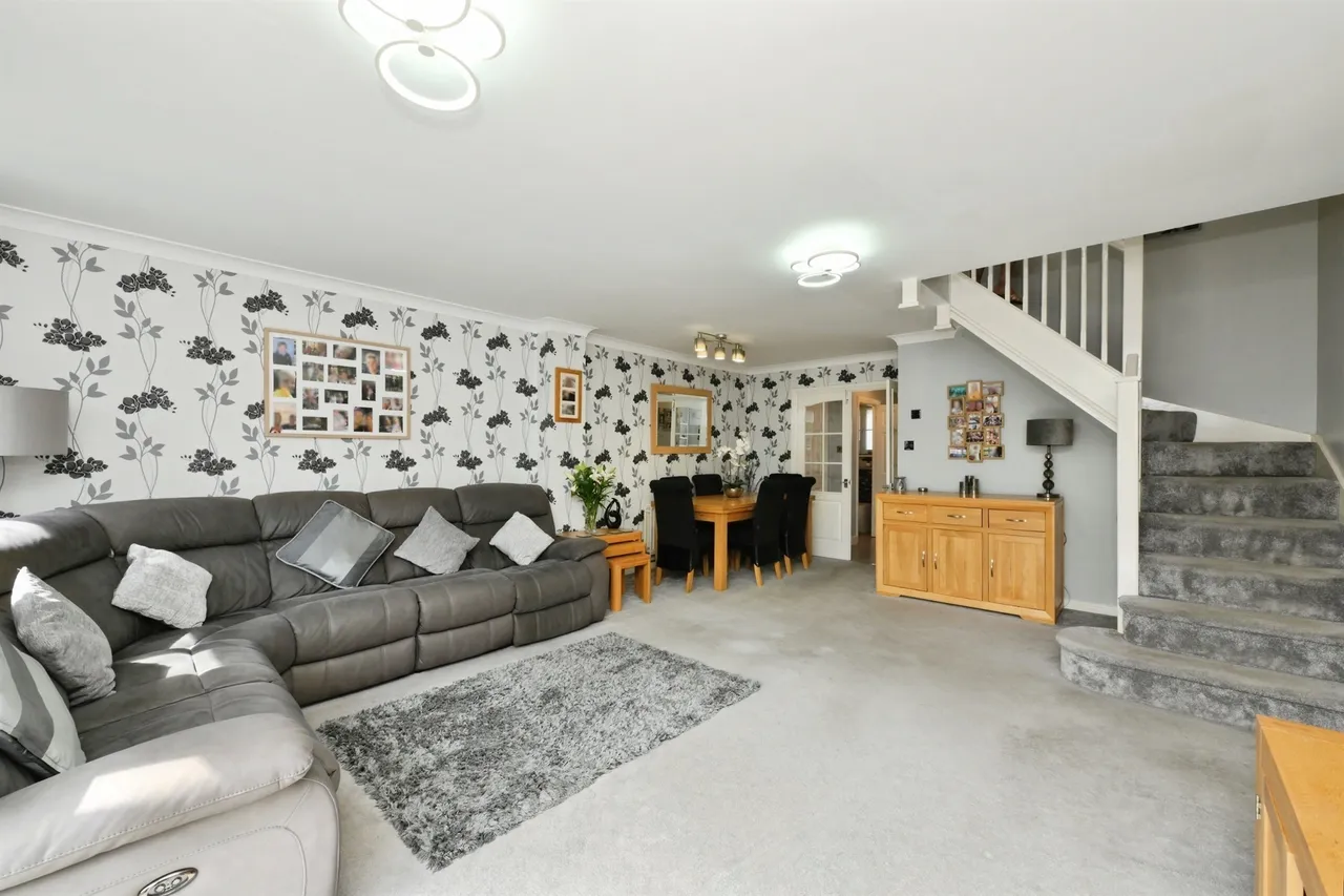 Farm Lane, Hoddesdon, photo 2