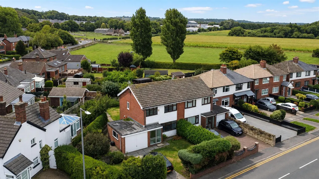 Church Road, Rainford, photo 17