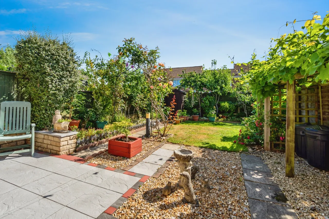 Marlborough Close, Chichester, PO19, photo 19