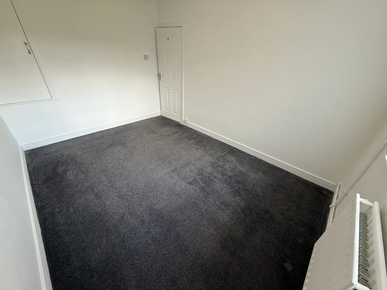 Spinney Crescent, LU6, photo 10