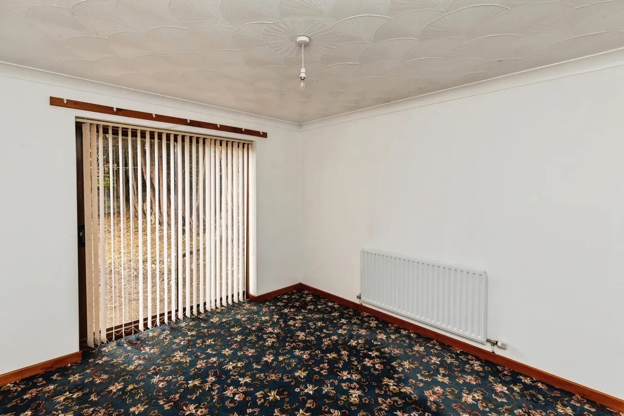 Brynisa Road, Brynteg, LL11, photo 8