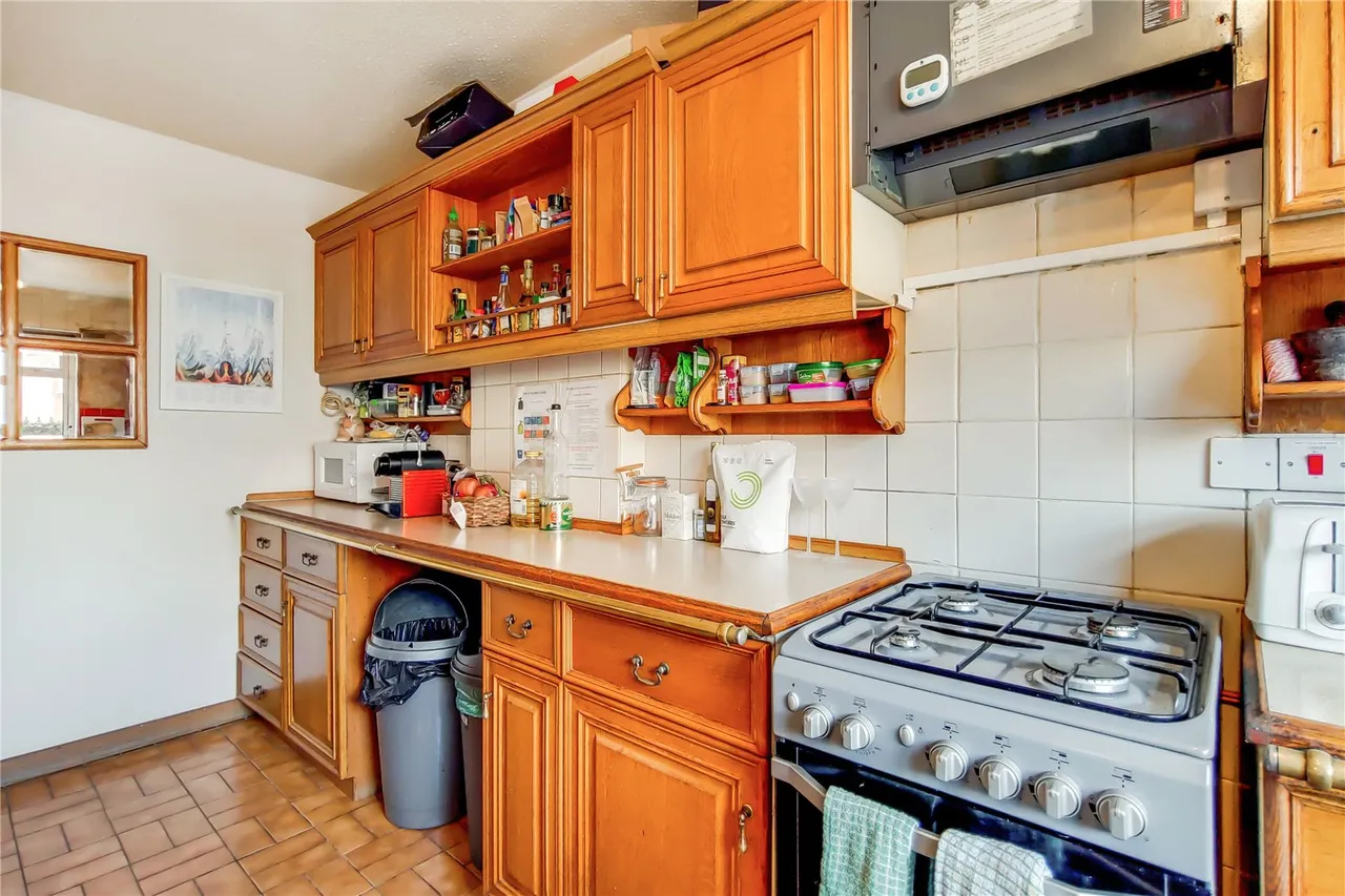 Thornbury Close, London, N16, photo 7