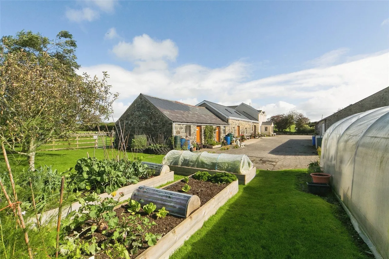 Llangybi, Pwllheli, LL53, photo 2