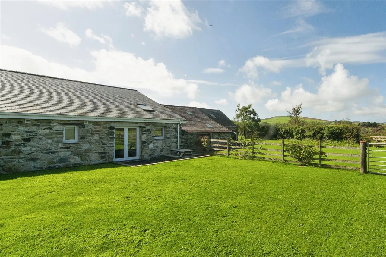 Llangybi, Pwllheli, LL53, photo 34