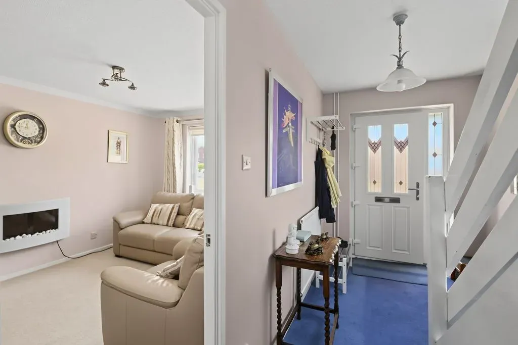 Chesterfield Crescent, Wing, Leighton Buzzard, Bedfordshire, LU7 0TW, photo 16