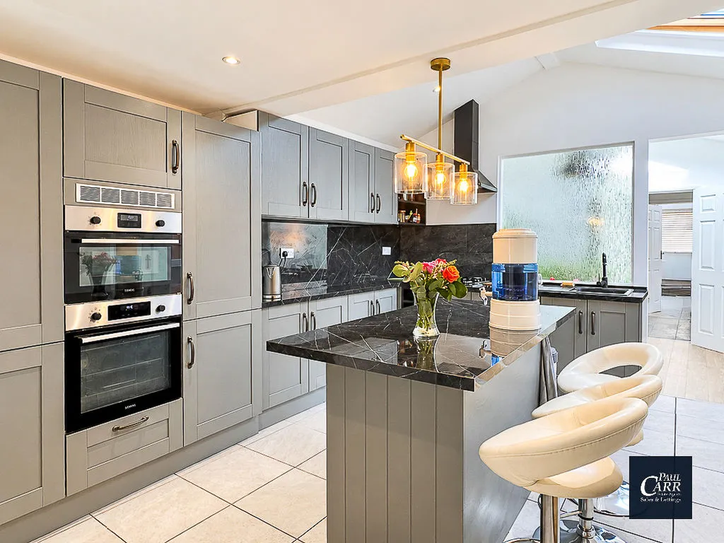 Beacon Street, Lichfield, WS13, photo 2