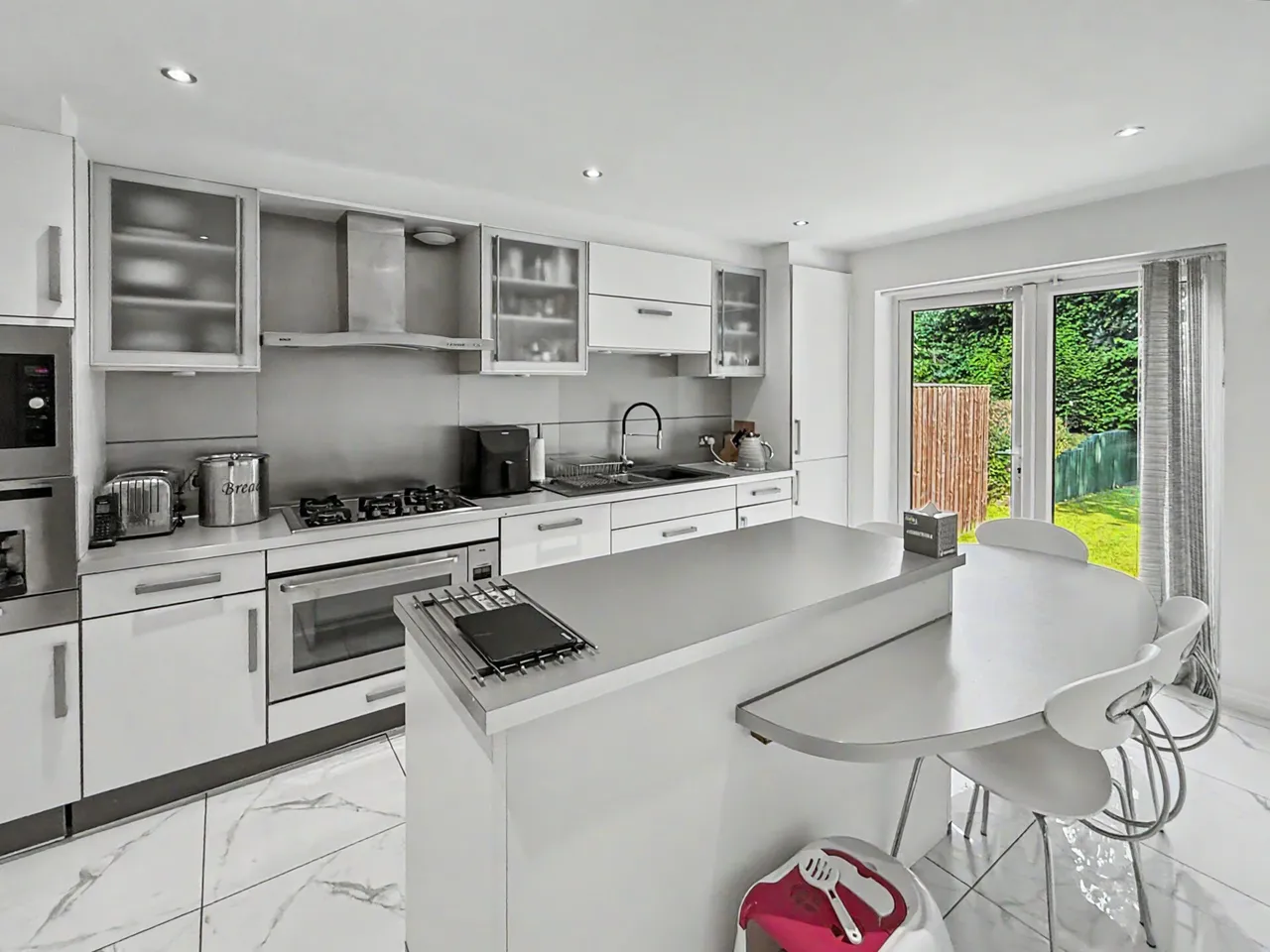 The Spinney, Whitefield, M45, photo 2