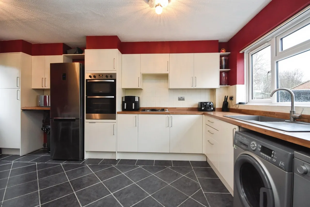 Boleyn Way, Boreham, CHELMSFORD, photo 7