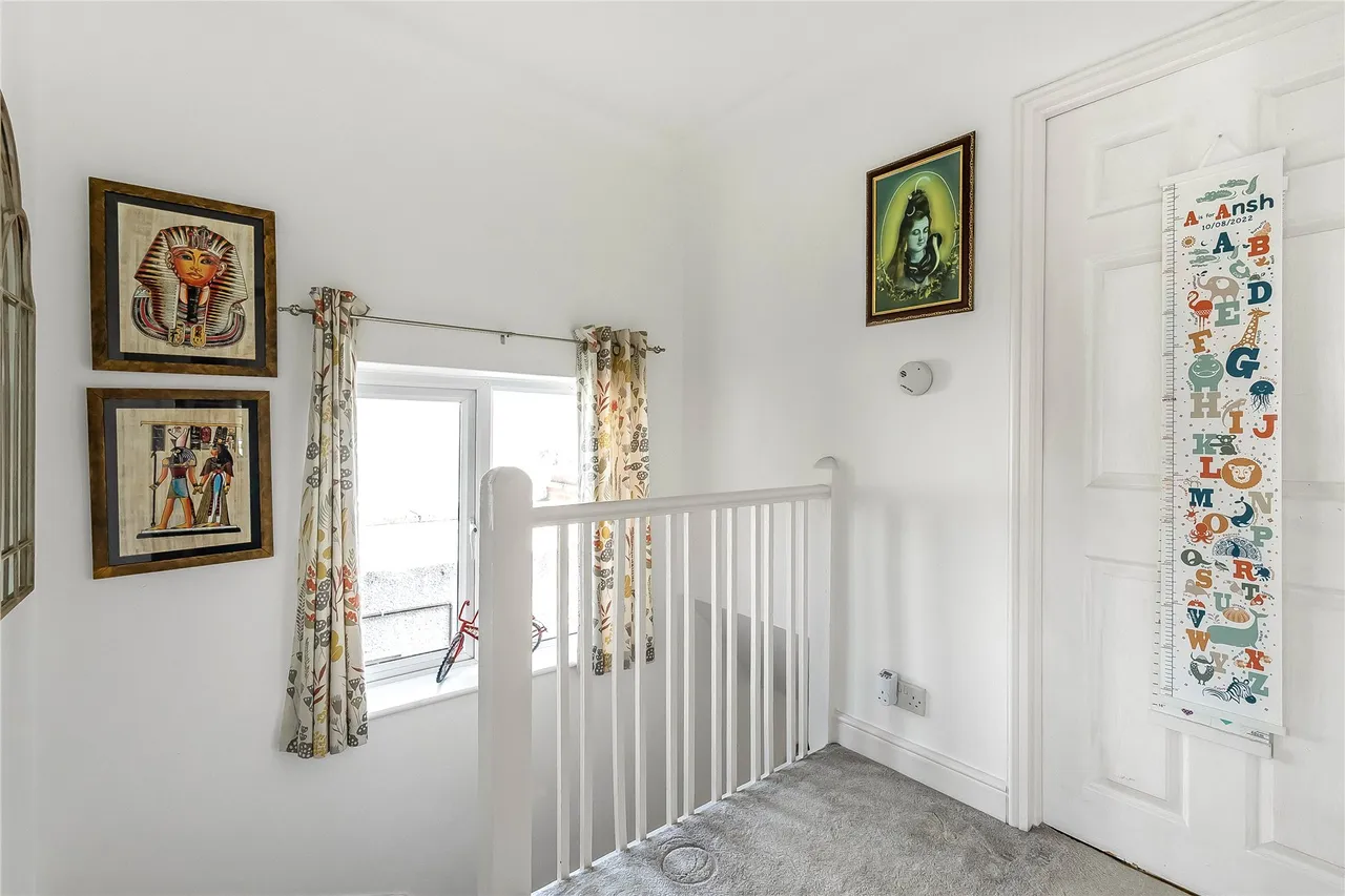 Saffron Platt, Guildford, GU2, photo 12
