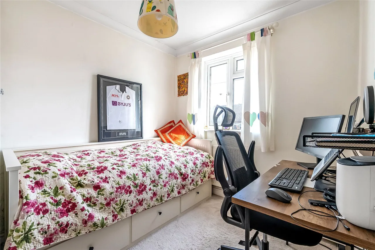 Saffron Platt, Guildford, GU2, photo 10