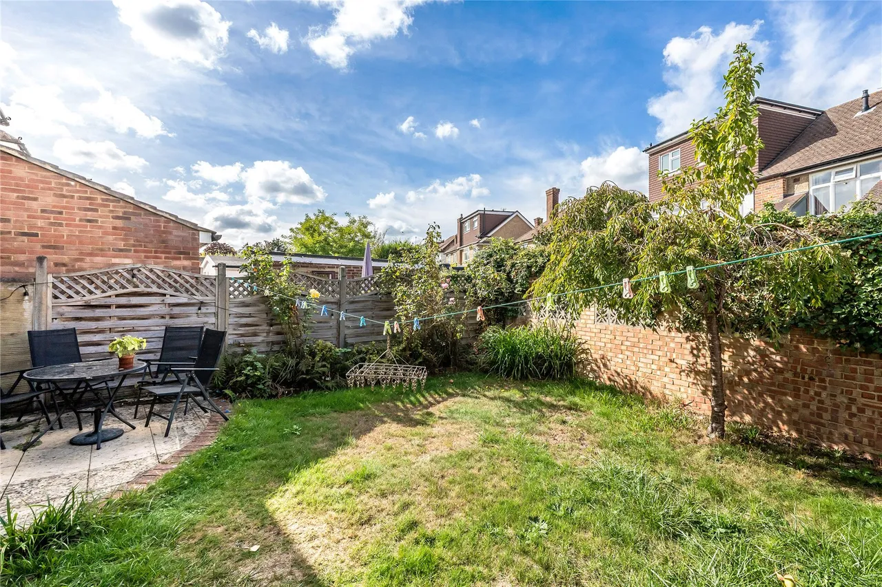 Saffron Platt, Guildford, GU2, photo 13