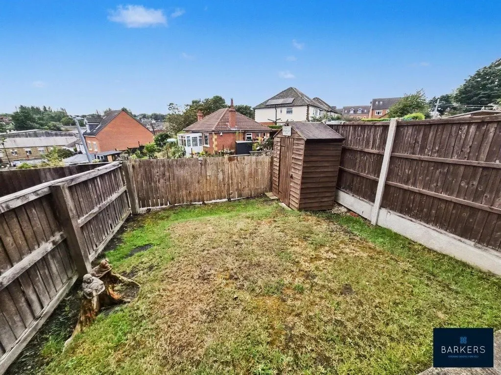 Oakview Terrace, Birstall WF17 0BZ, photo 11