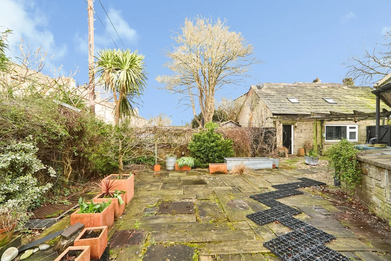 New Street, Farsley, LS28, photo 18
