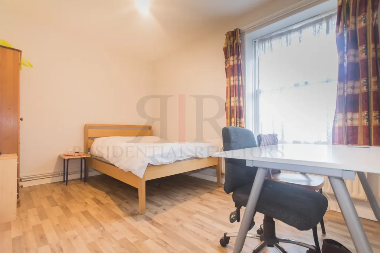 3 bed flat to rent, Rockingham Street, London, SE1