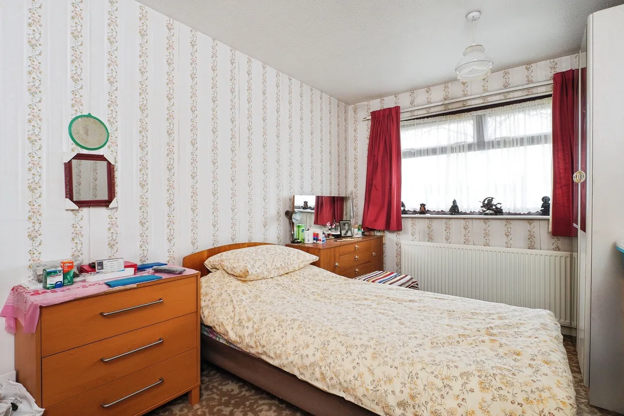 Wembley Gardens, Bramcote, Nottingham, Nottinghamshire, NG9, photo 16