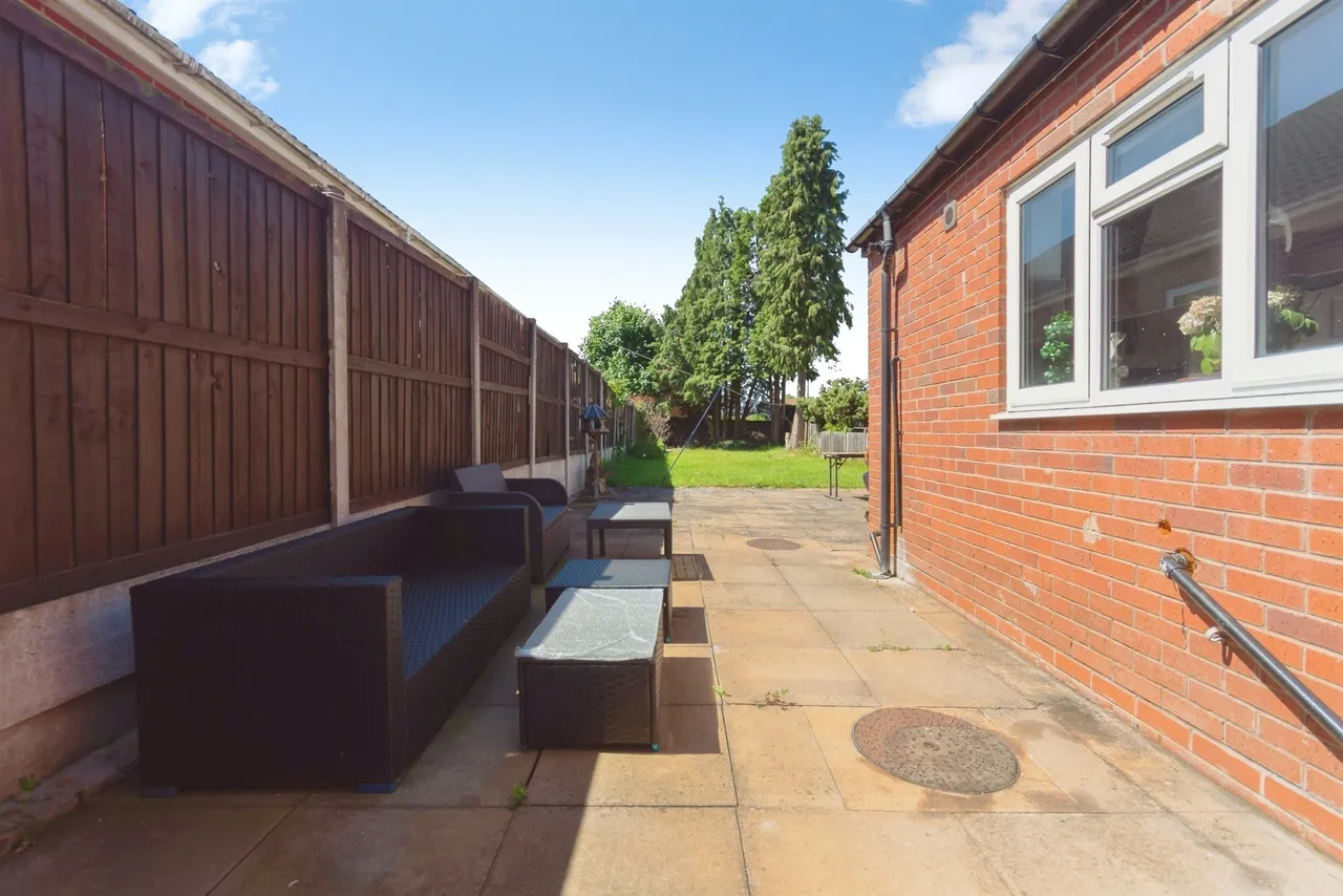 Vicarage Road, Halesowen, B62, photo 20