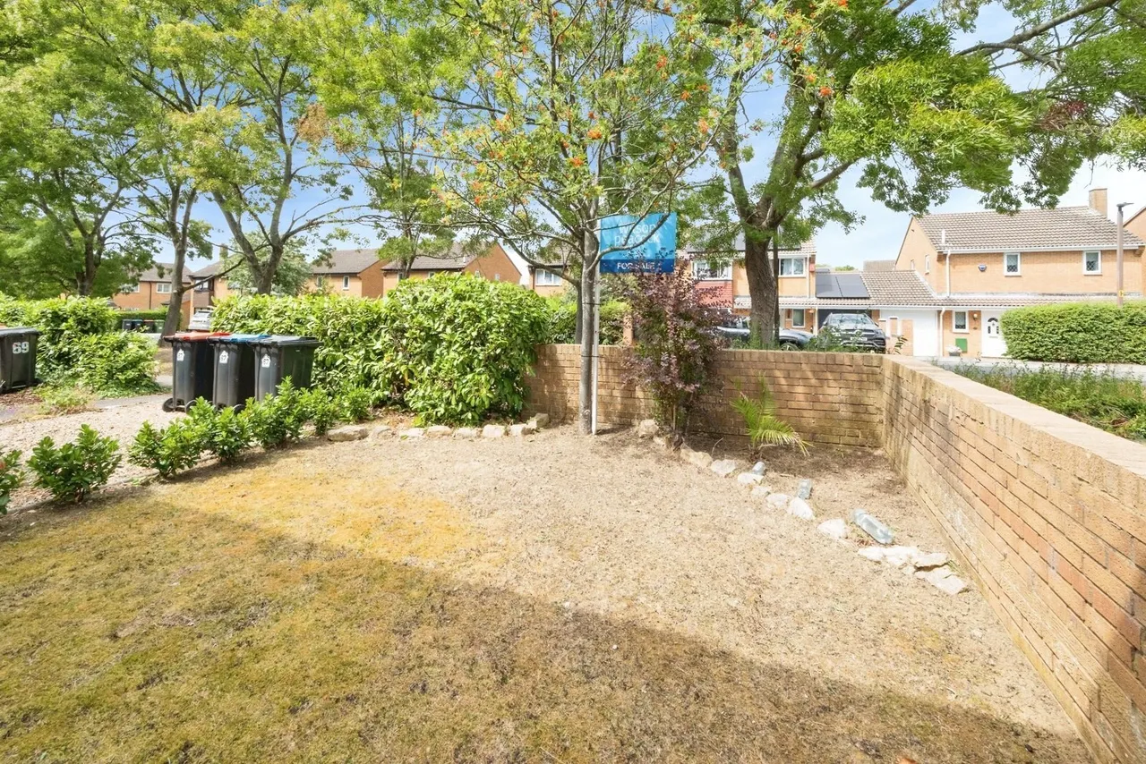 The Boundary, Oldbrook, MK6, photo 5