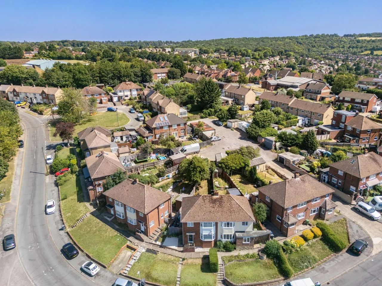 Hillary Road, High Wycombe, HP13, photo 21