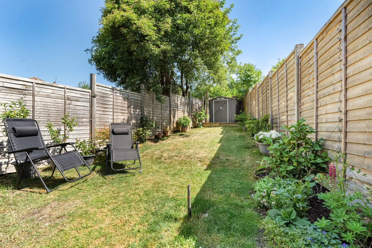 Hillary Road, High Wycombe, HP13, photo 18