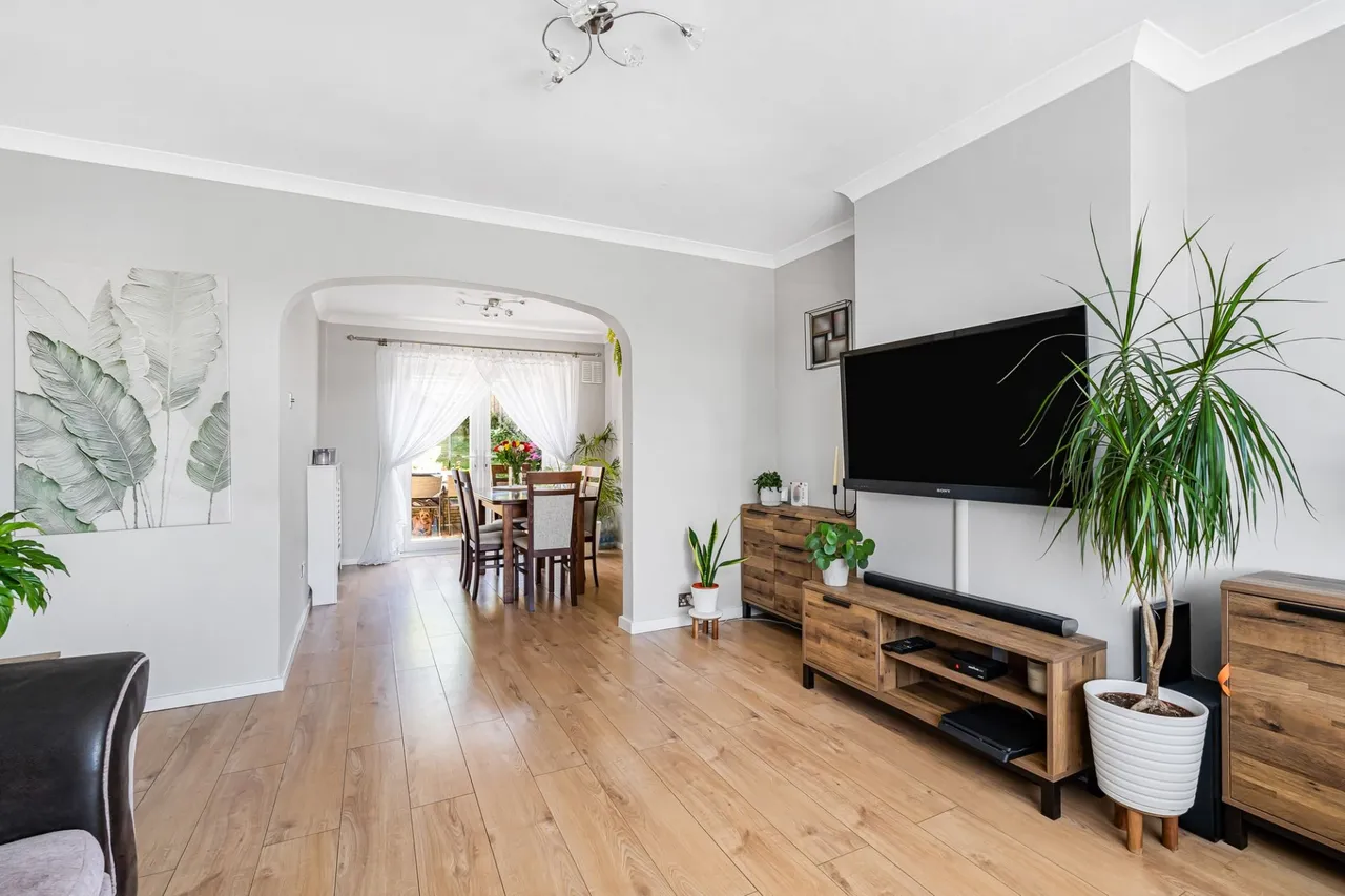 Hillary Road, High Wycombe, HP13, photo 6