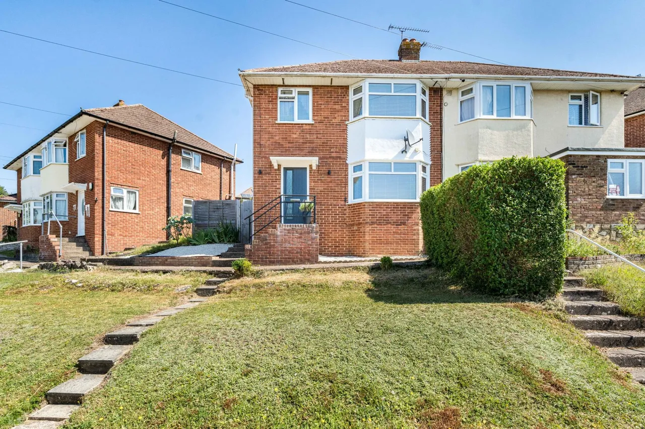 Hillary Road, High Wycombe, HP13, photo 23