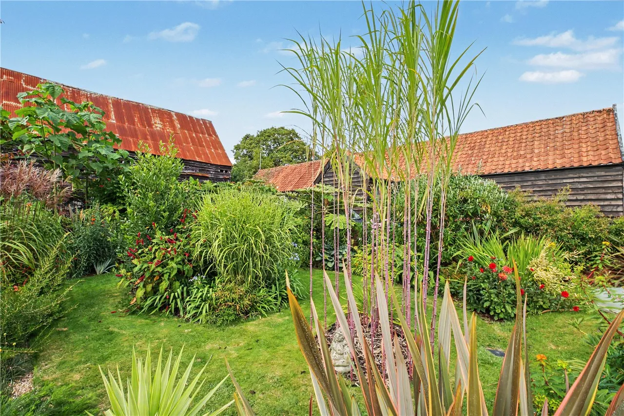 Hulver Road, Mutford, NR34, photo 20