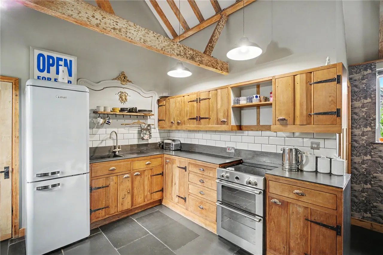 Hulver Road, Mutford, NR34, photo 10