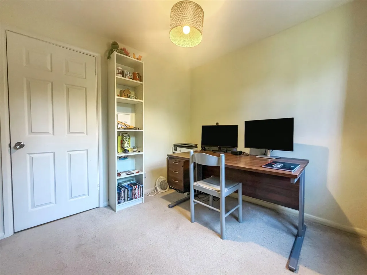 Church Lane West, Aldershot, Hampshire, GU11 3LW, photo 4