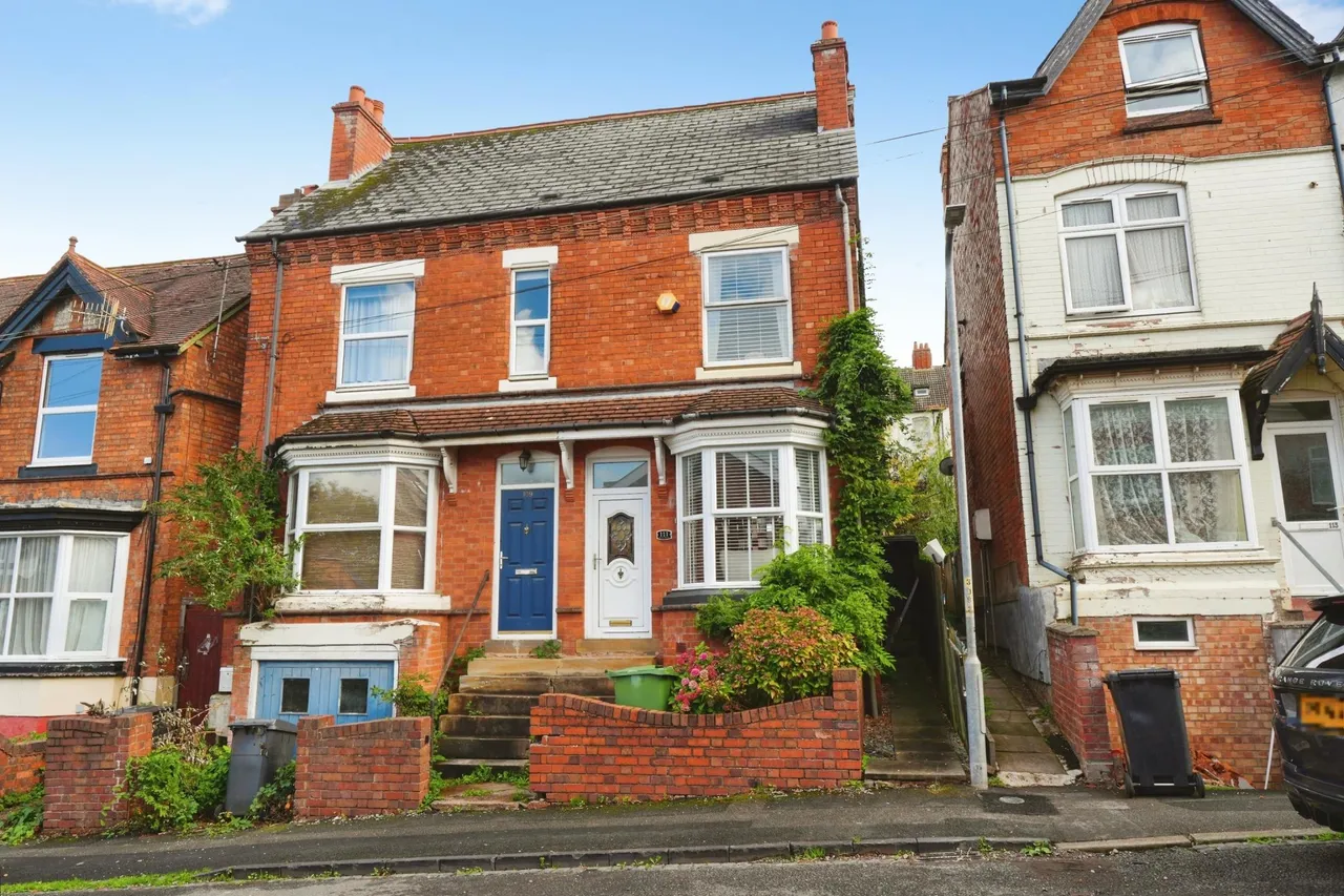3 bed house for sale, Oakly Road, Redditch, B97