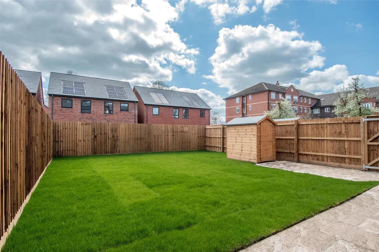 Burcot Close, Bromsgrove, B60 1FF, photo 12