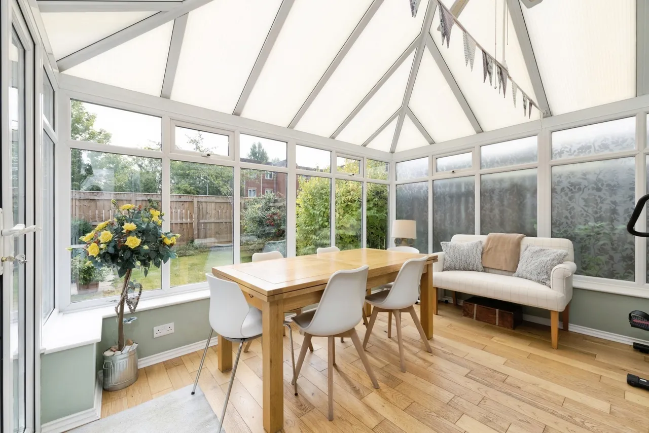 Ainderby Gardens, Northallerton, DL7, photo 3