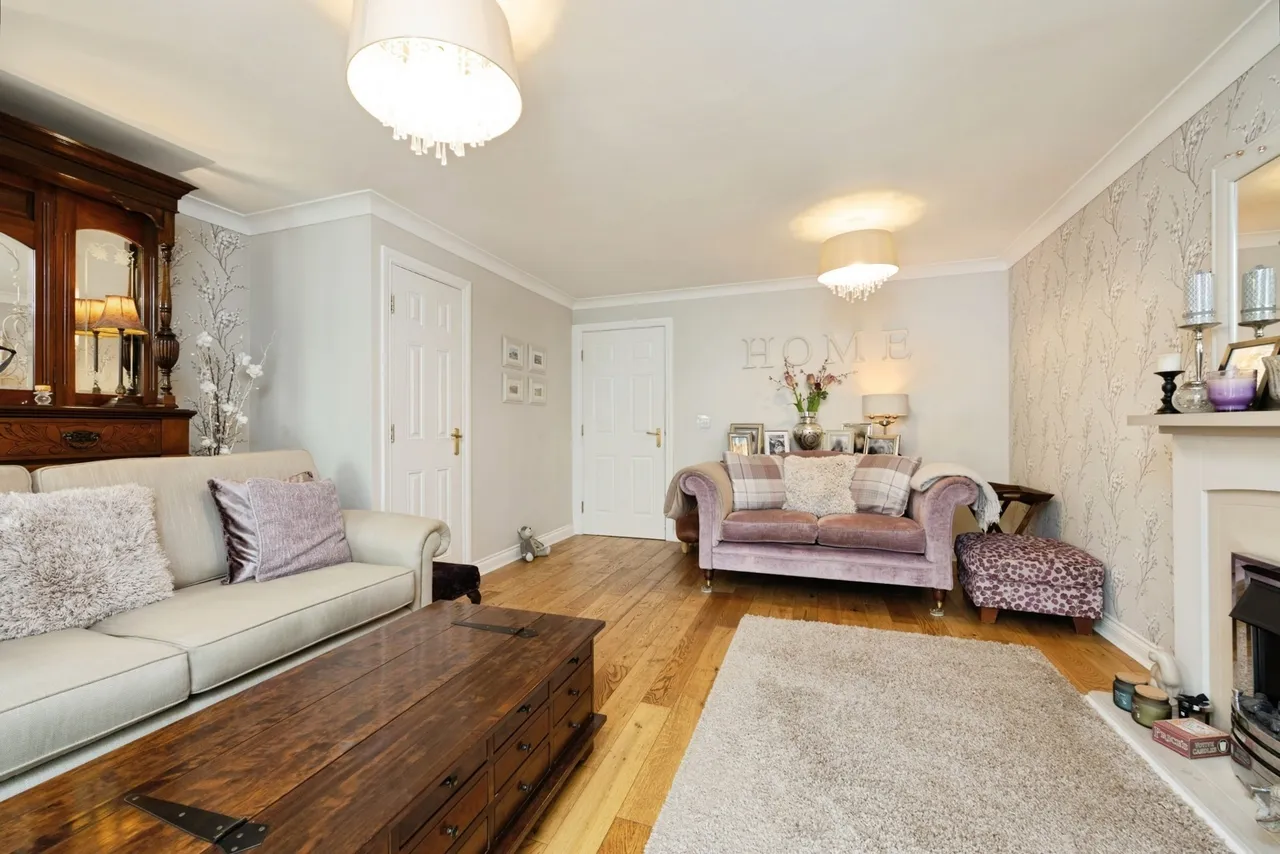 Ainderby Gardens, Northallerton, DL7, photo 9