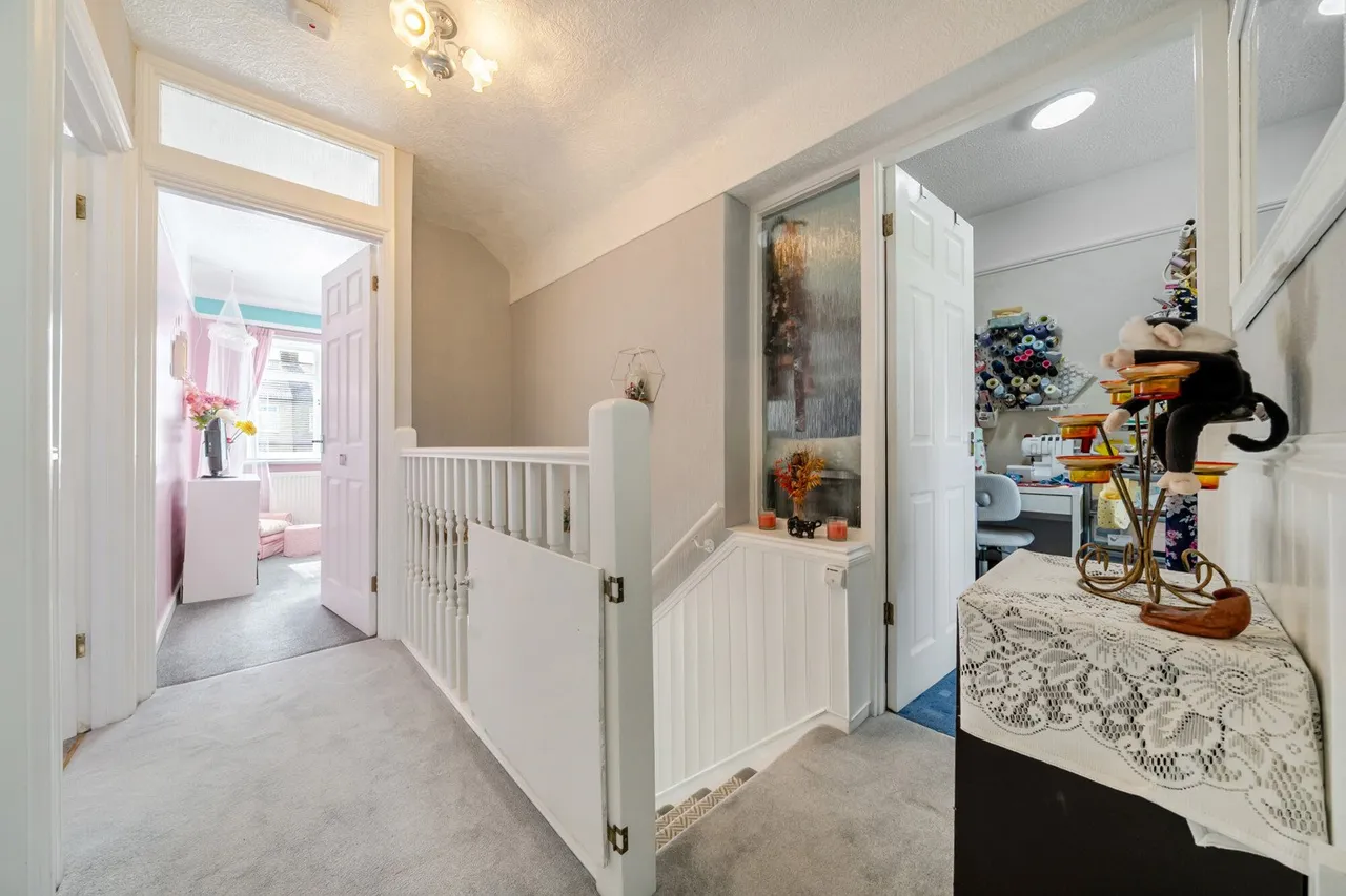 Ightham Road, DA8, photo 18