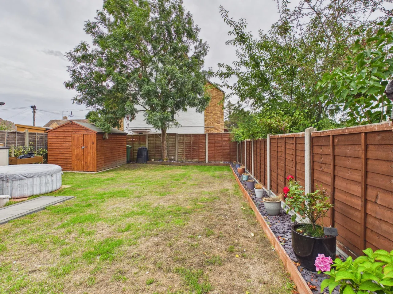 Franklin Avenue, Tadley, RG26, photo 2