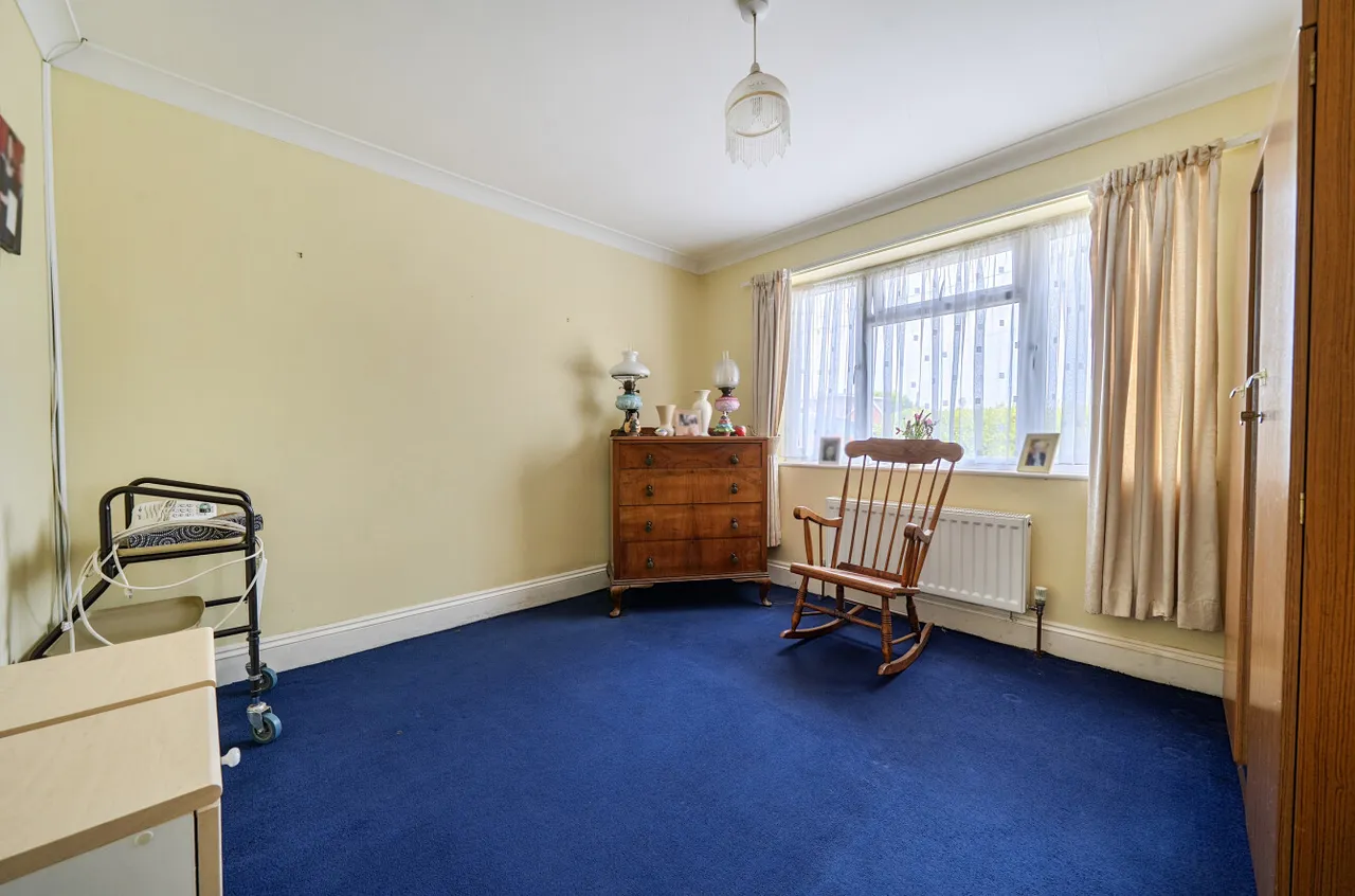 Forest Road, Waltham Chase, SO32, photo 7