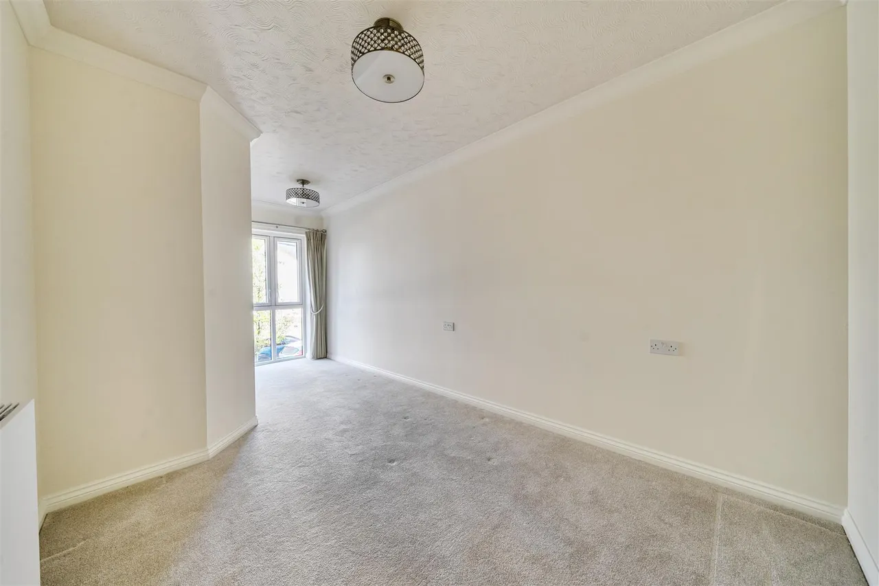 North Place, Cheltenham, GL50, photo 11