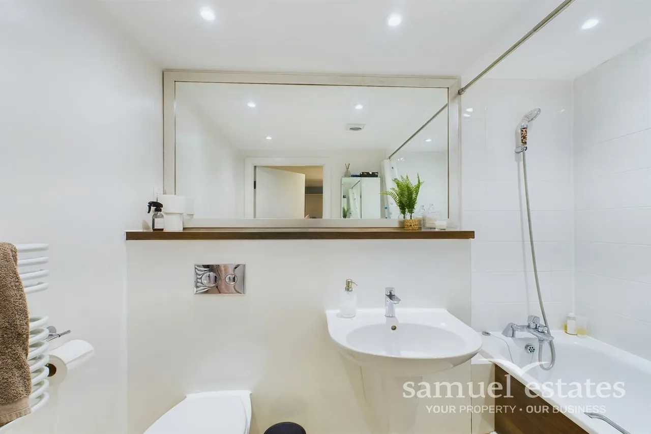 Chapter Way, Colliers Wood, SW19 2RP, photo 11