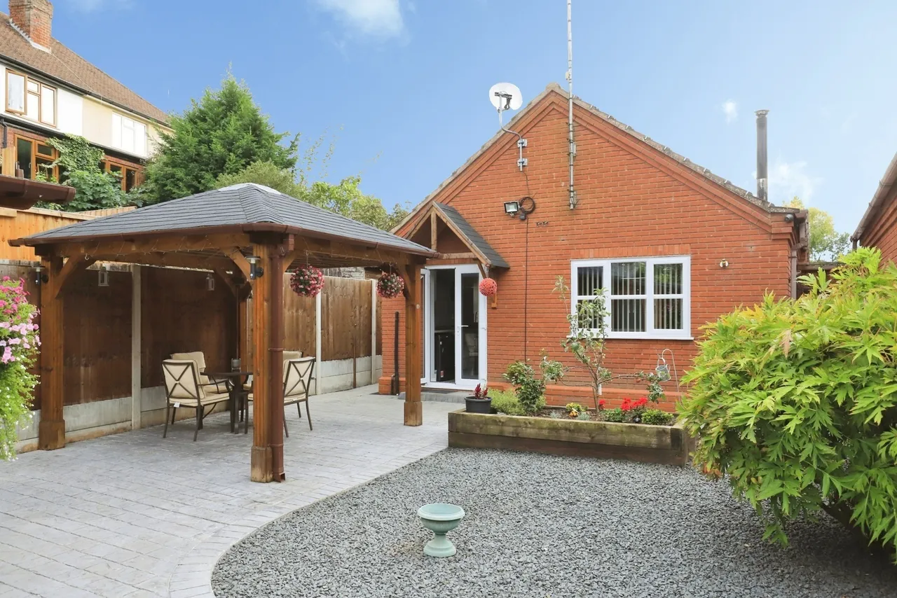 Waterways Gardens, Stourbridge, DY8, photo 24
