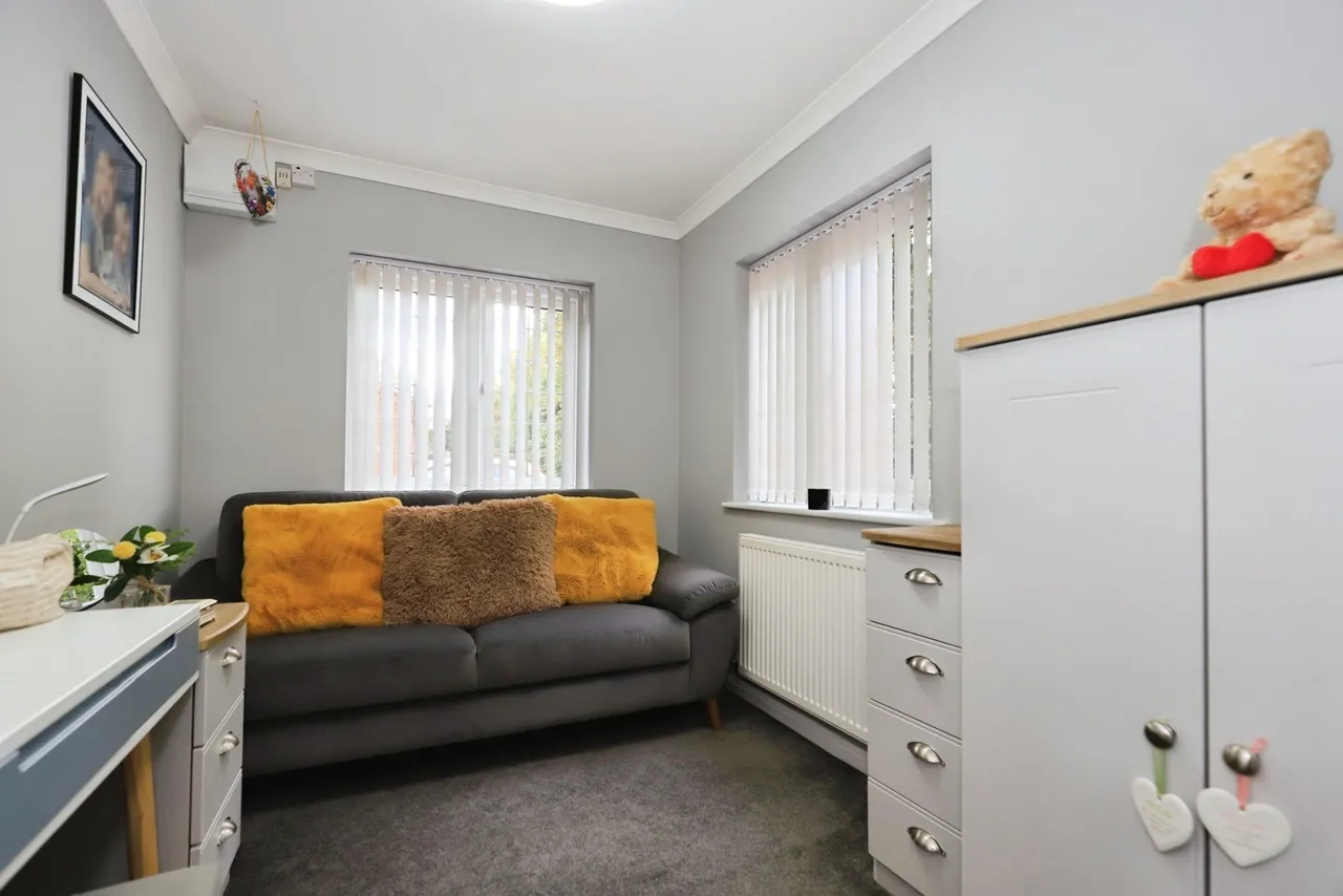 Waterways Gardens, Stourbridge, DY8, photo 8