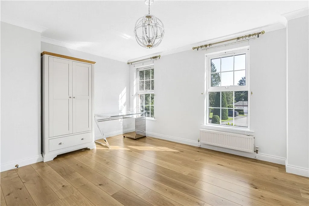 Ascot Wood, Station Hill, SL5, photo 14