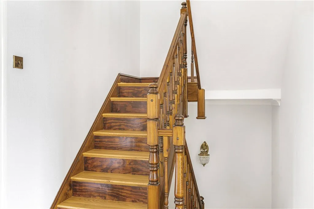Ascot Wood, Station Hill, SL5, photo 22