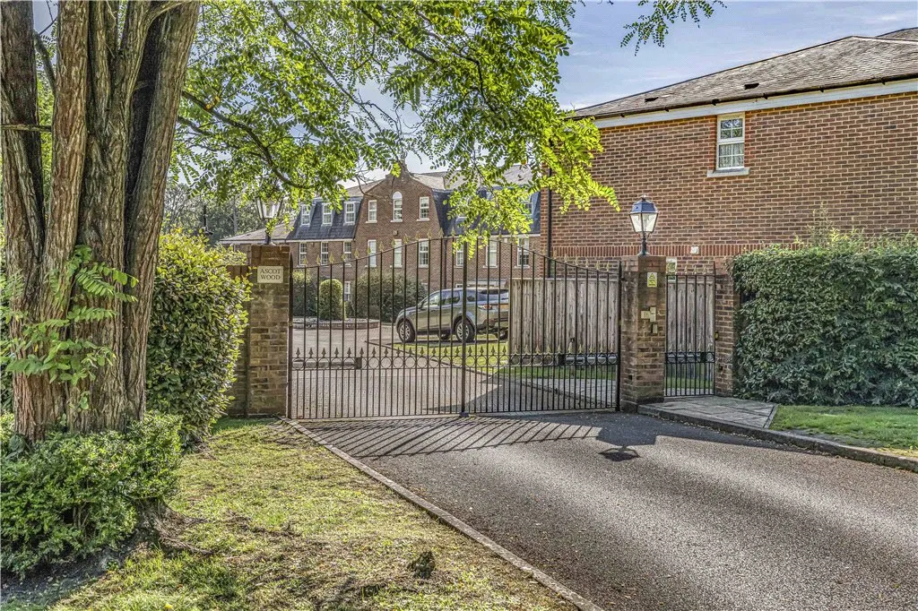 Ascot Wood, Station Hill, SL5, photo 7