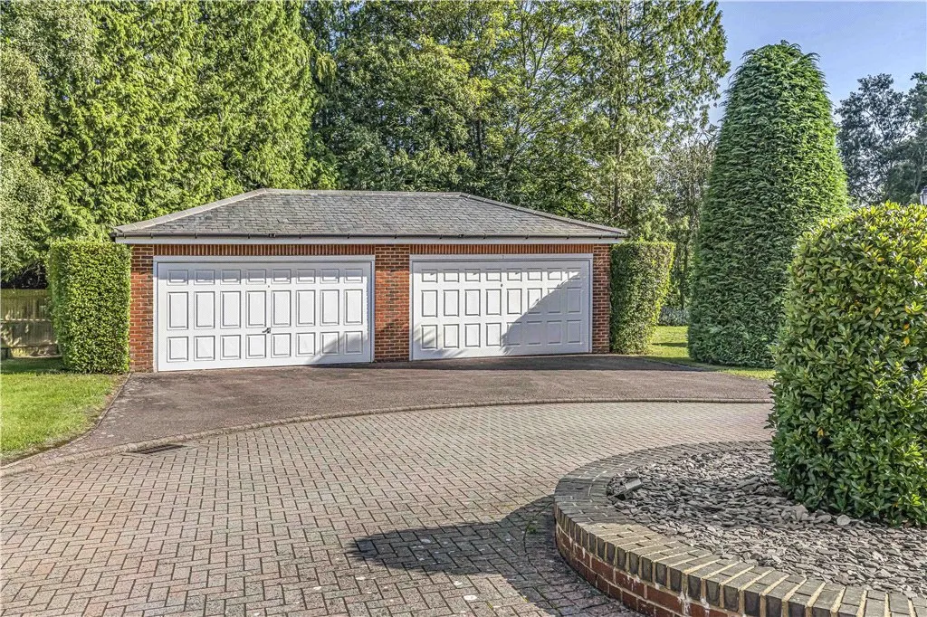 Ascot Wood, Station Hill, SL5, photo 26