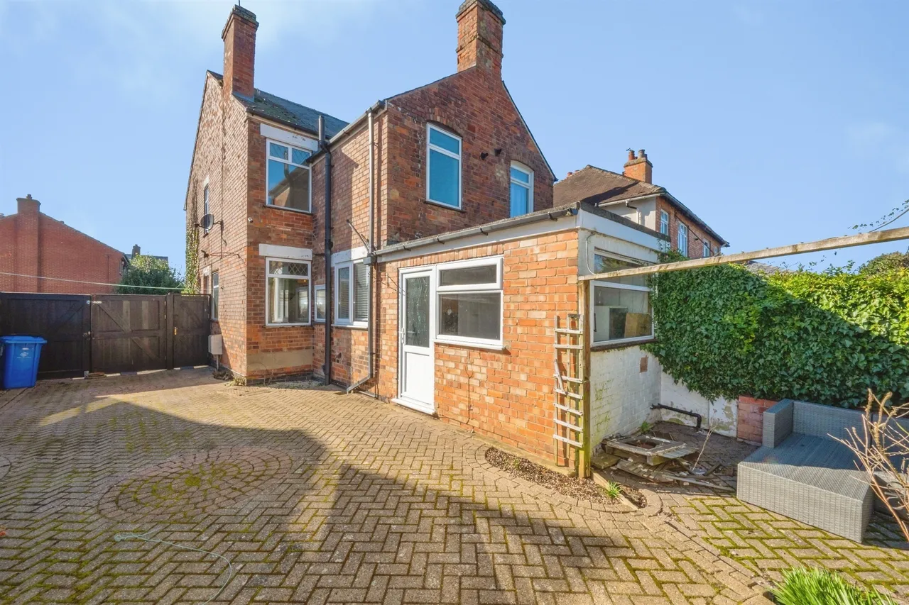 North Avenue, Mickleover, DE3, photo 21