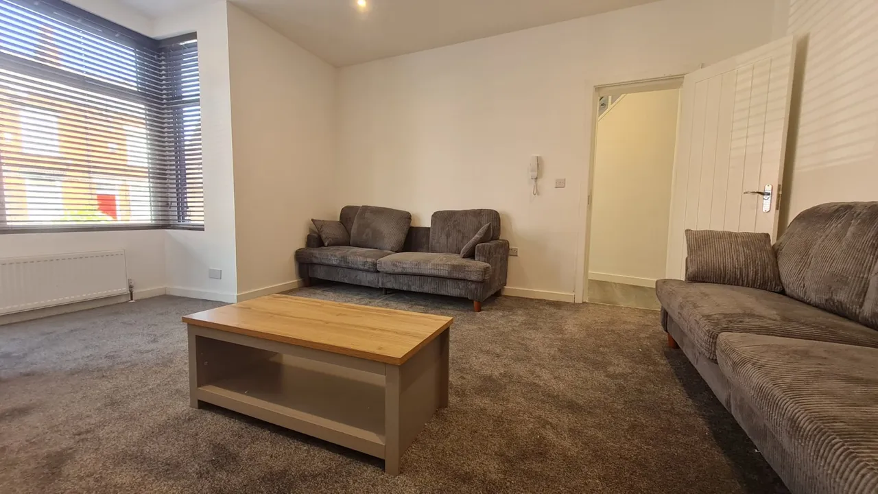 Burlington Road, Leeds, LS11, photo 11