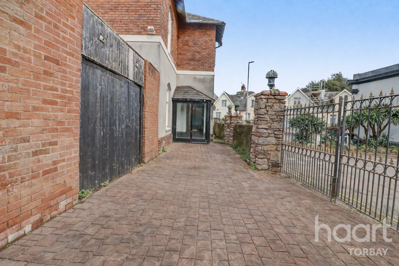 Belgrave Road, Torquay, TQ2, photo 13