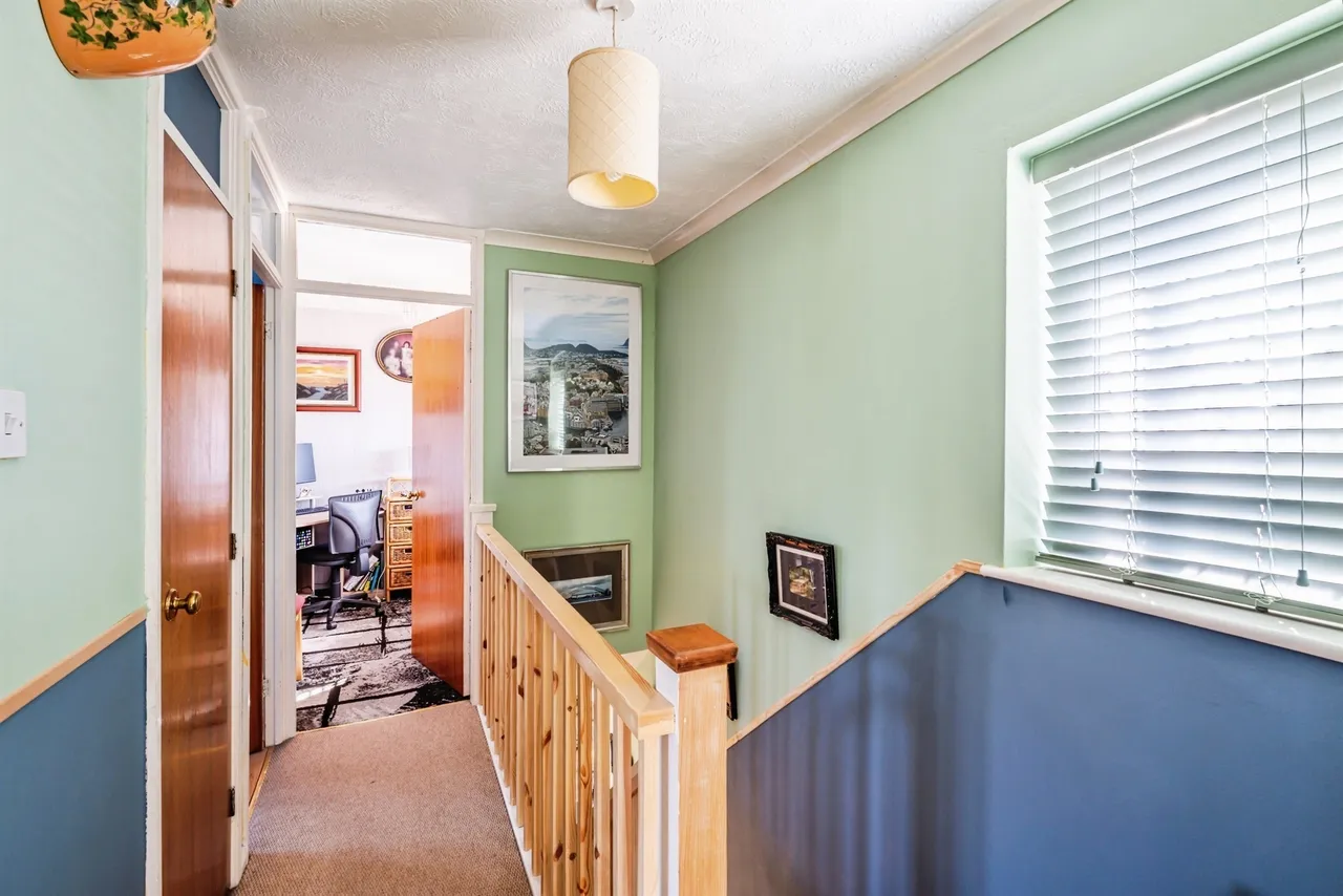 Pentland Close, Eastbourne, photo 9